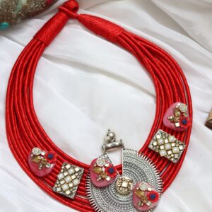 Jute necklace