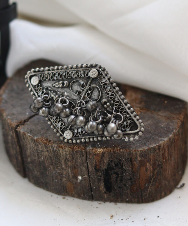 Fashion Oxidized Rings